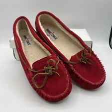 Minnetonka Red Suede Shoes Women’s Size 11 US - A120405