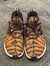 Nike React Presto Premium Tiger Print for Sale  display picture 1