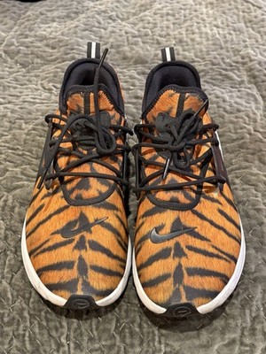 Size 10 - Nike React Presto Premium Tiger Print