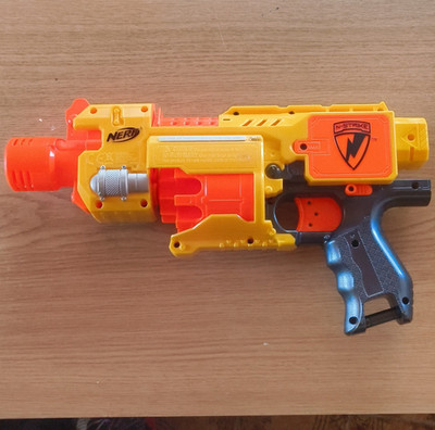 NERF N-Strike Barricade RV-10 Dart Blaster Gelb Orange Schwarz