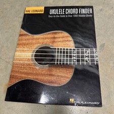 Hal Leonard Ukulele Chord Finder : Easy-To-Use Guide to over 1,000 Ukulele...