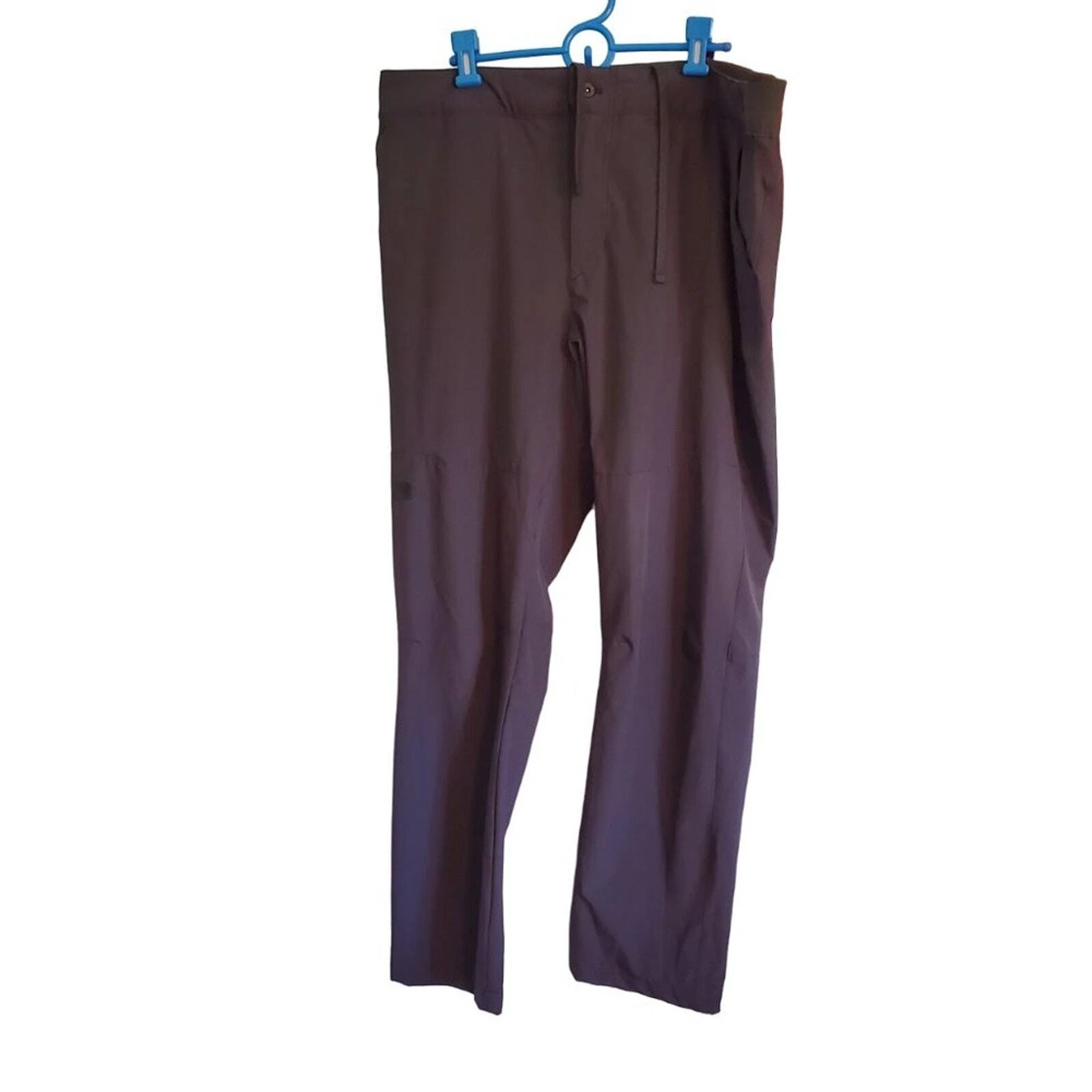 The North Face Men's Paramount Pants Asphalt Gray Men's Size 40x32