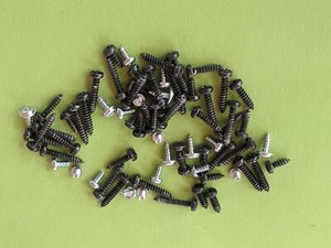 Ersatzteil Vorwerk Saugroboter Kobold VR100: Schraubensatz