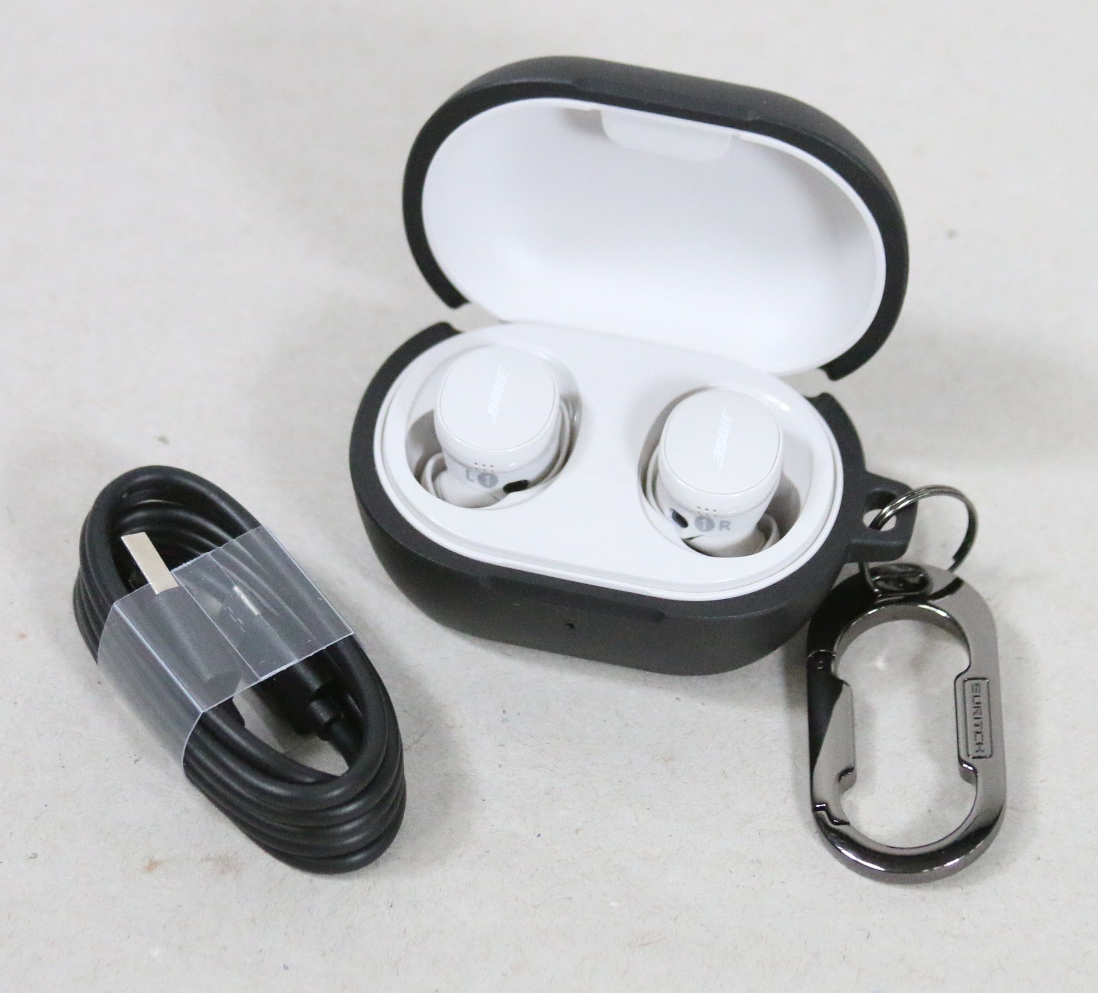 Bose QuietComfort Earbuds Noise Cancelling Headphones 442318 White Smoke - CLEAN
