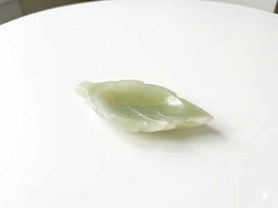 Vintage Green Onyx Leaf Trinket/ Ring Dish  Small 4.5  Carved Stone 