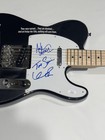FRIDAY THE 13TH CAST SIGNED GUITAR ARI LEHMAN TOM SAVINI KEVIN BACON JSA COA — photo 2