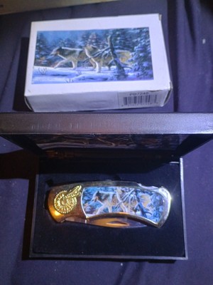AMERICAN  - single blade KNIFE - Wolf Scene - with BOX