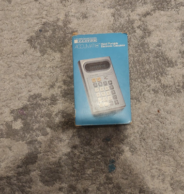 Vintage Rare Lloyd's Accumatic 408 Microelectronic  Calculator Japan With Box