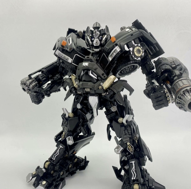 New 4th Party Masterpiece Black Apple MPM06 Ironhide Oversized