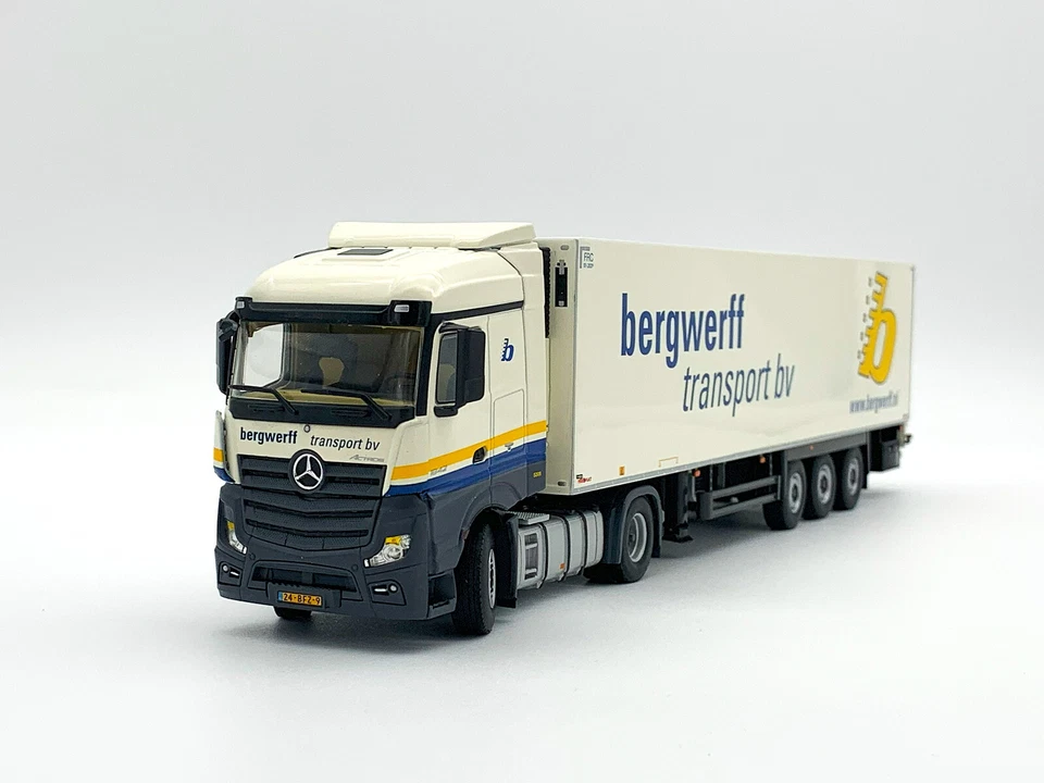 Mercedes Actros MP4 reefer rimorchio "Bergwerff" WSI modelli di camion 01-1762 - Immagine 3 di 4