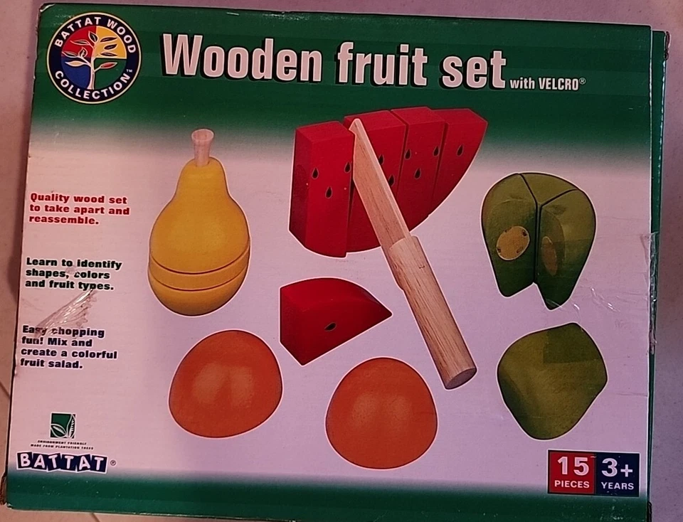 NEW IN BOX Deluxe Wooden Fruit Chopping Set. Colorful ,Fun, Educational Toy - Image 3 of 3