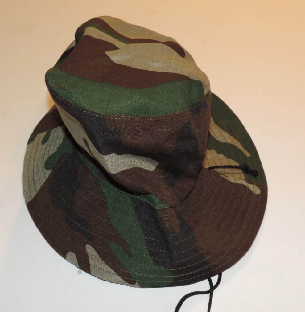 NEW WITHOUT TAGS MEN'S LARGE 7 1/4 WOODLAND CAMO BOONIE BUCKET HAT