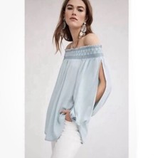 Top campesino bordado con hombros descubiertos Rosario Holding Horses M Anthropologie