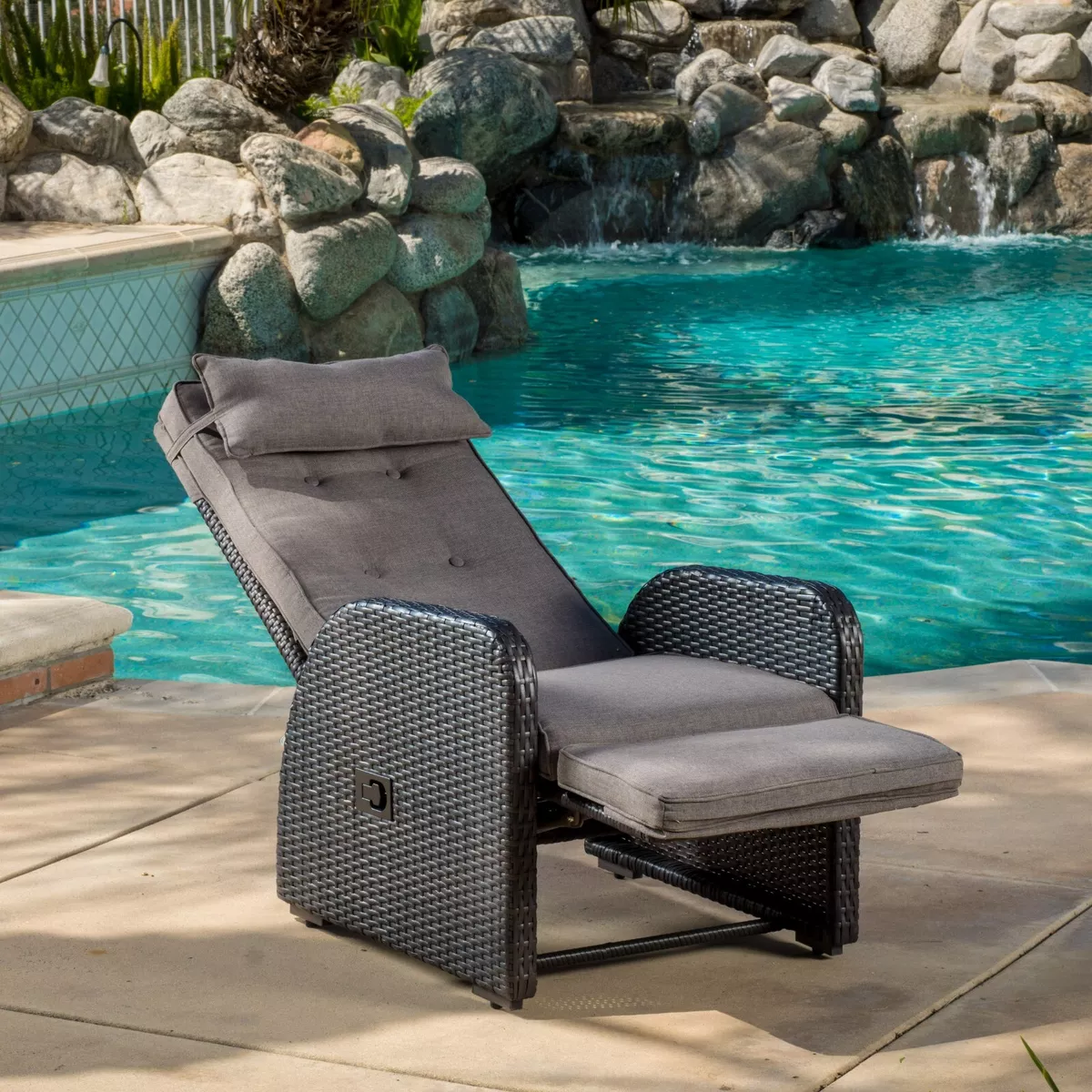 Odina Outdoor Wicker Recliner with Cushion Multibrown and Brown