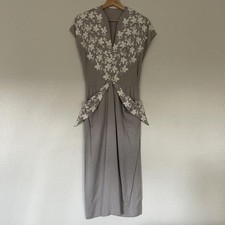 Vintage 1940s Elegant Lilac Floral Dress