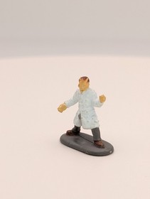Micro Machines #35 Secret At Roswell Scientist *Super Rare*