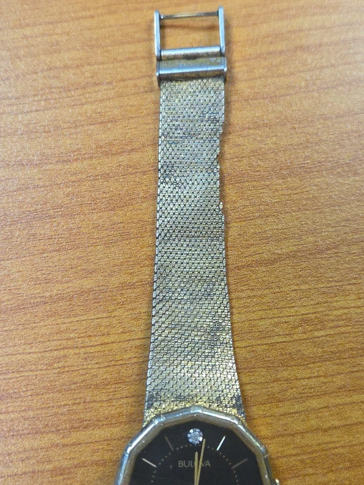 RELOJ BULOVA VINTAGE MOVIMIENTO CUARZO ASTILLA DIAMANTE - BAÑERA SC-6- PIEZA CLÁSICA Foto 4 de 4