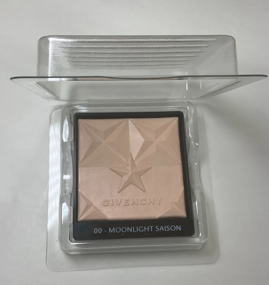 Givenchy Les Saisons Healthy Glow Powder *00-Moonlight Saison* TESTER. - Image 4 of 4