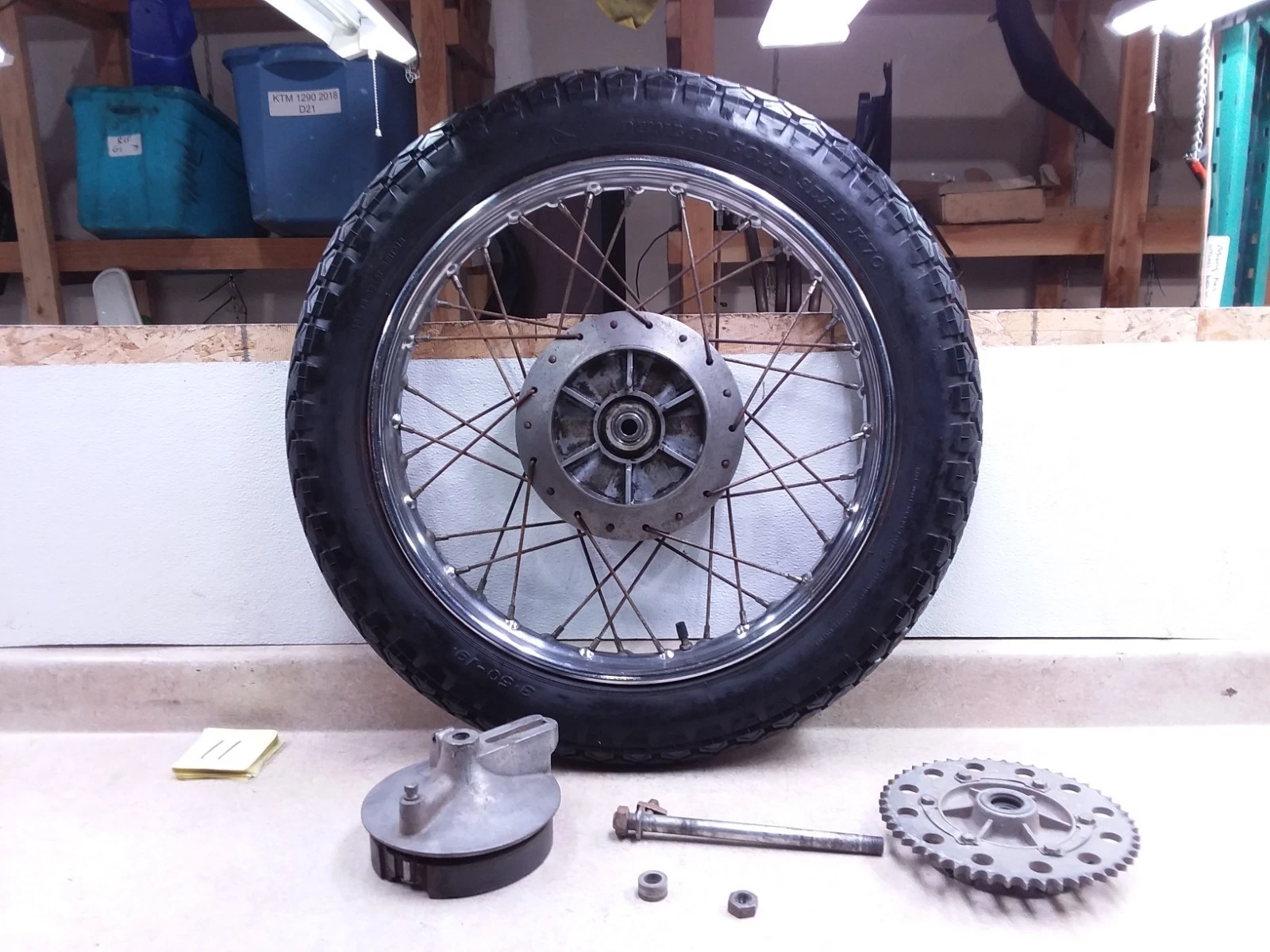 Ducati 450 350 250 19" Radaelli Wheel Rim Hub Axle Brake Plate #11 ANX-D11