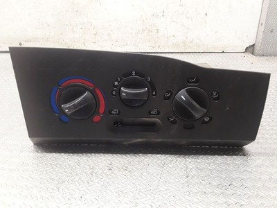 Iveco Daily 30.8 - 9 2003 Diesel Steuergerät Klimaanlage DEV476350