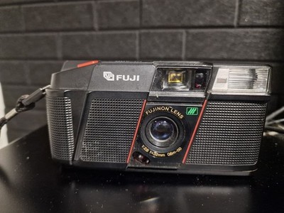 Fuji DL-200 35mm Point & Shoot Film Camera Tested  w/ Battery & Tele Converter
