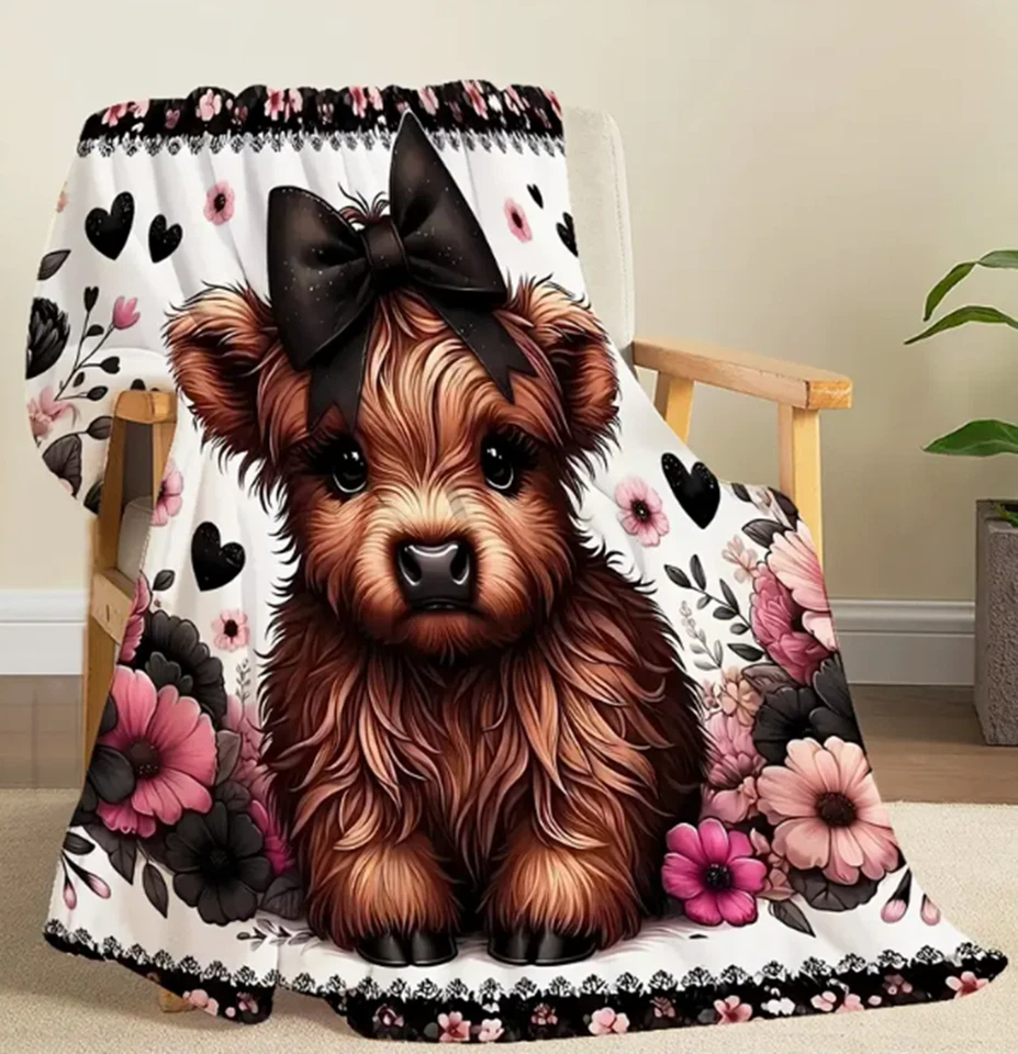 Chic Highland Cow Print Blanket - Flannel Throw for Travel, Camping, Sofa & Bed - Image 4 of 4