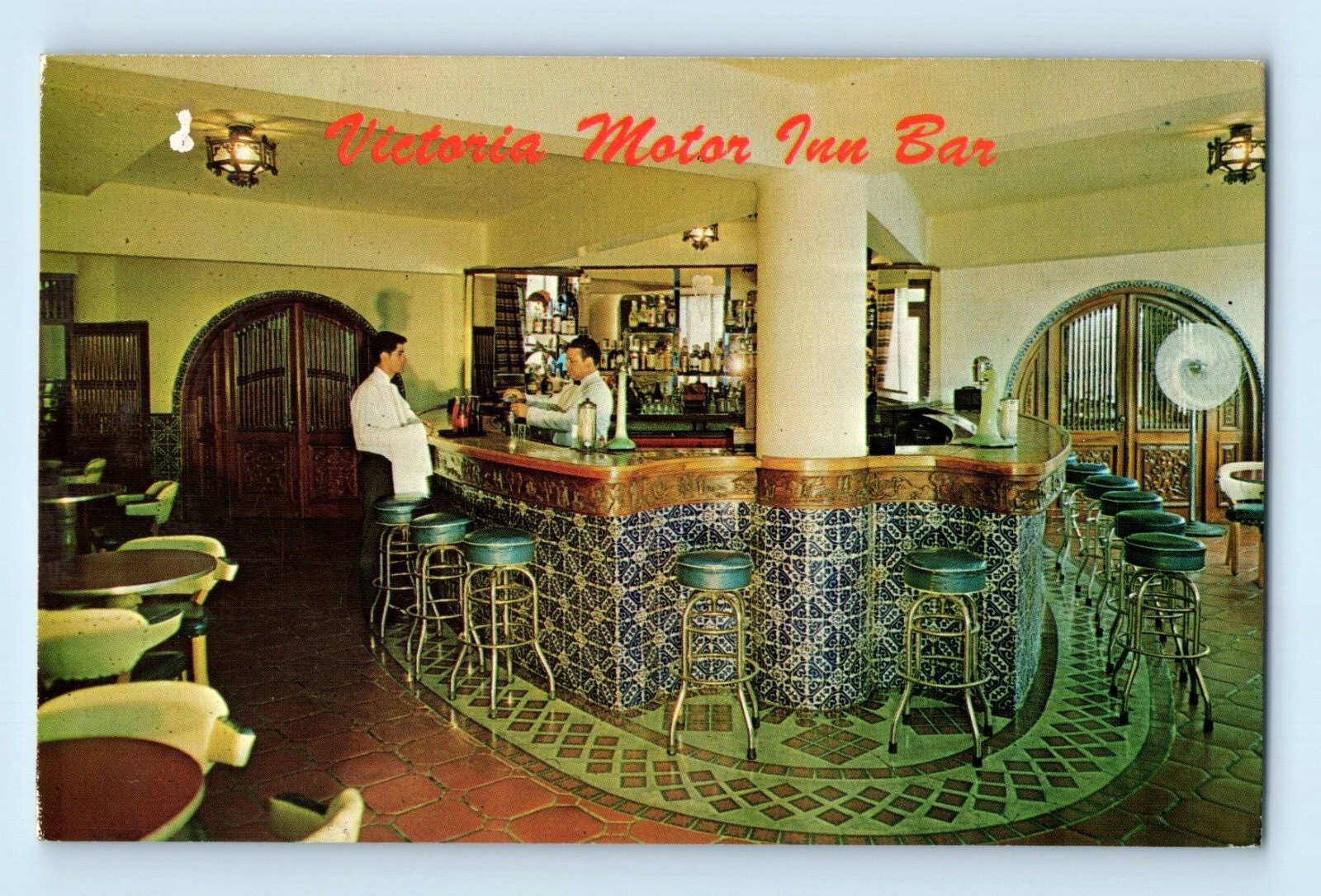 Victoria Motor Inn Chihuahua Chih. Mexico Inside Bar View Colonial Postcard C1
