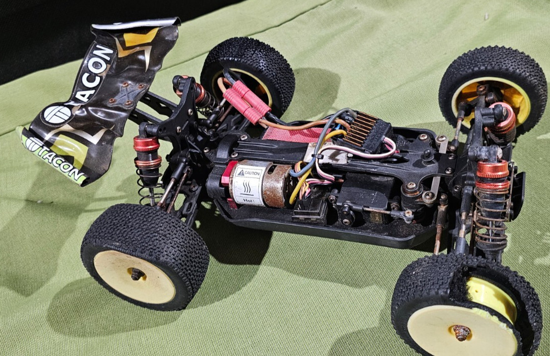 VINTAGE Tacon 4WD RC PARTS OR REPAIR