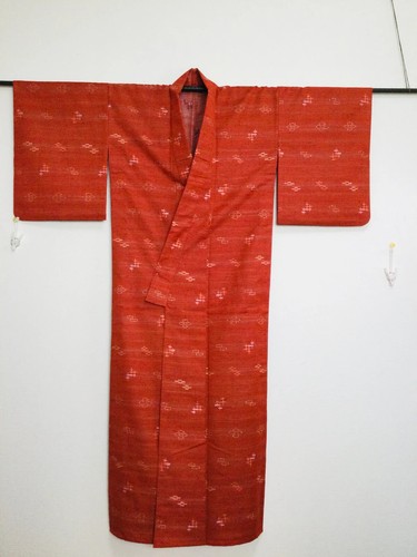 【Near Mint】antique kimono,japanese kimono , kimono robe,red kimono,kasuri - Picture 5 of 9
