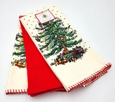 Spode Christmas Tree Kitchen 3 Piece Towel Set Cream and Red Polka Dot Cotton