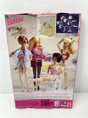 VERSUSバービー Amazon.com: Barbie 35th Anniversary Doll (Brunette Hair
