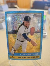2025 Topps Heritage Luis Castillo #173 Chrome Light Blue Sparkle Refractor