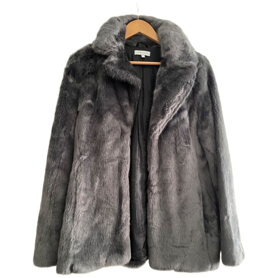 Wayne Cooper Faux Fur Coat Size XS Good Condition #47202