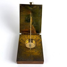 Antique Style Sun Dial Astronomical Compendium Compact Compass