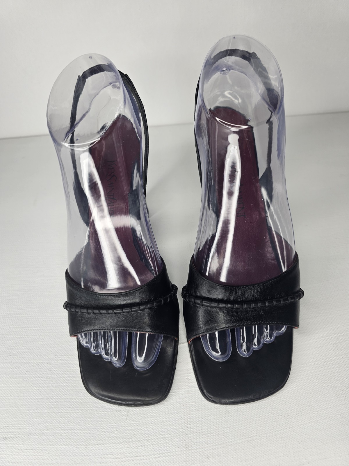 YSL Yves Saint Laurent Nero Pelle Tacchi Slingback Soletta Rossa Punta Quadrata 8