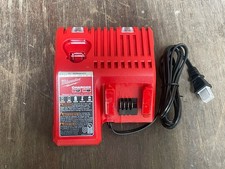 Genuine Milwaukee 48-59-1812 M12 M18 18v 12v Dual Voltage Battery Charger Oem
