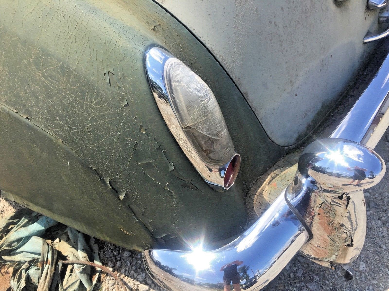 ROLLS ROYCE CLOUD 55-62 BENTLEY LIGHT HOUSING. THE WORLDS LARGEST USED INVENTORY