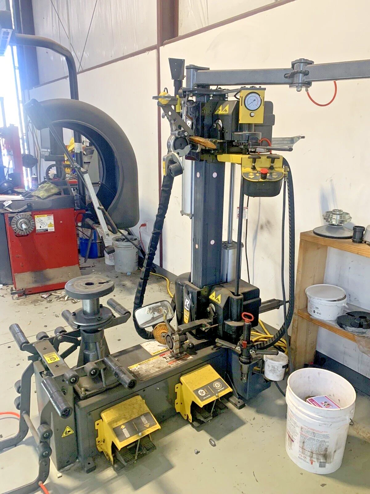 Ranger Ev1 Tire Changer