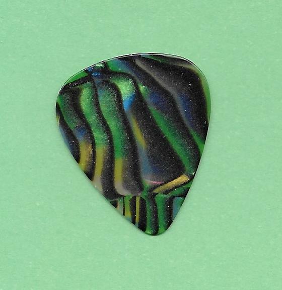 swirl guitar pick medium gauge  (pick c)