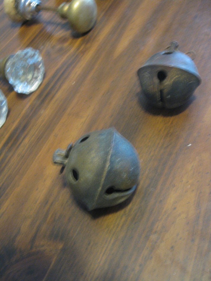 Mix Antique Lot (8) 12Point Glass & (4) Metal Door Handles + (2