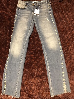 Zara Mid Rise Skinny Jeans With Pearls
