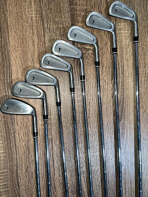 Infiniti Golf Iron Set 3- Stud Right Handed