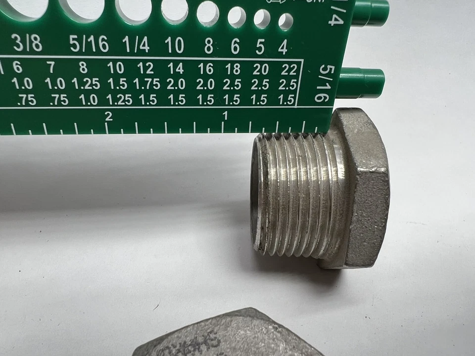 (Mix Pack of 23) NPT Hex Bushing 304 Stainless Steel 1" x 3/8" **Free Shipping** - Image 4 of 4