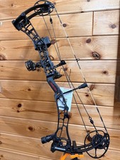 NEW Darton Archery TriTech 33 Bow BLACK Hunti...