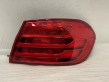 2015-2017 BMW M4 RIGHT TAILLIGHT QUARTER MOUNTED 2.0L AT AWD 77K 50059