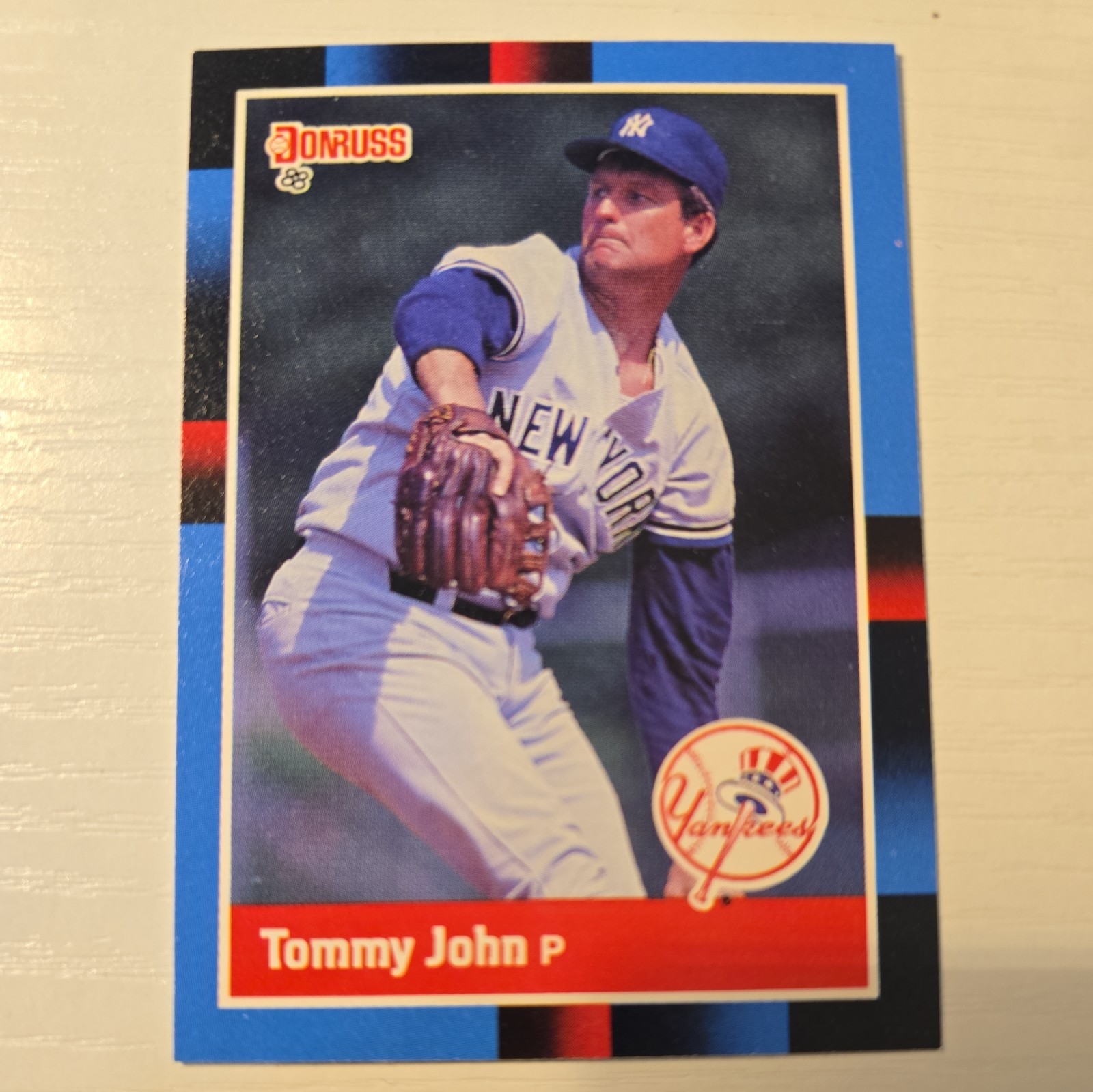 1988 Donruss - Tommy John #401 Last Line Begins with … Is 2-1