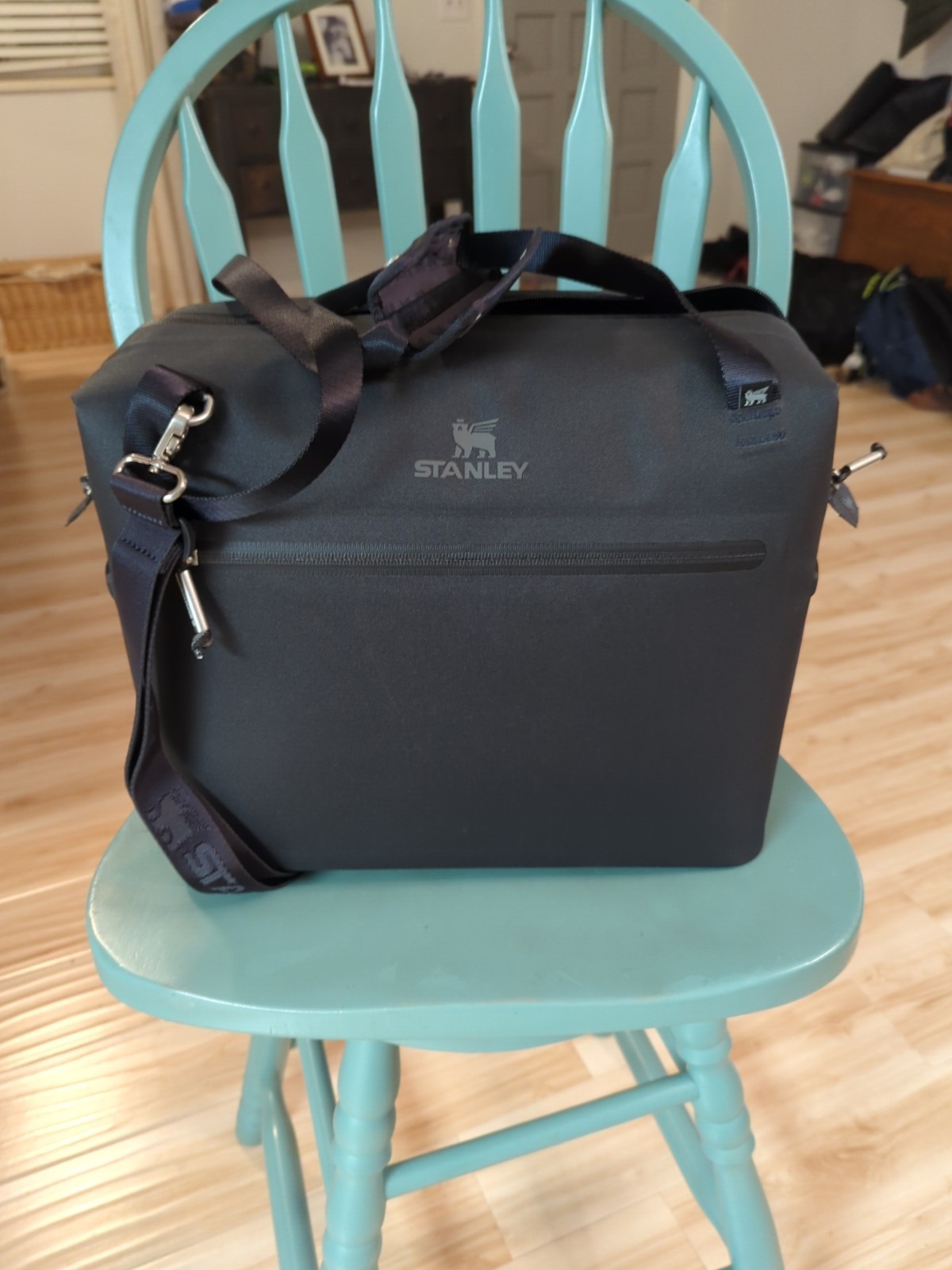 30 Can / 20 Qt / 18.9 L / Black Unused