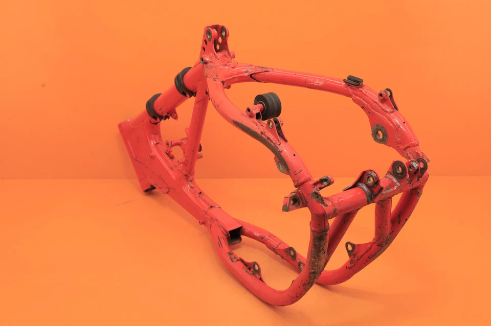 1985 85 CR500R CR500 OEM FLASH RED Main Frame Chassis Body Engine Cradle - Image 3 of 4