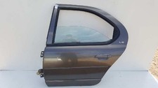 Porte arrière et accessoires Chrysler STRATUS