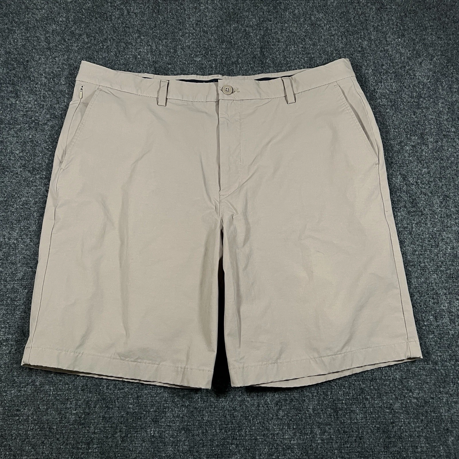 Vineyard Vines On-The-Go Shorts Mens 38 Beige OTG Stretch Chino Casual Summer